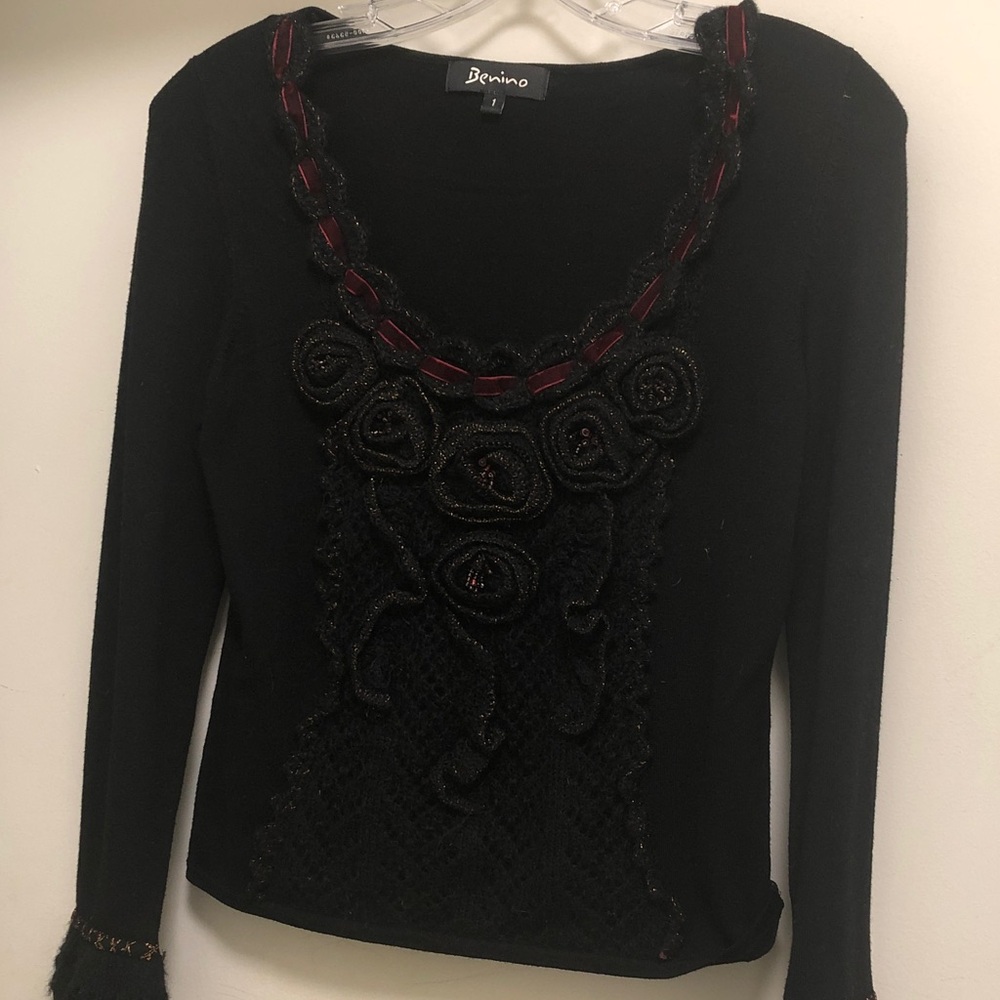 Black Top with Red Detailing